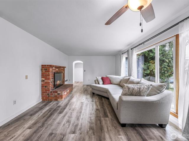 House for sale in Mount Vernon, Skagit County