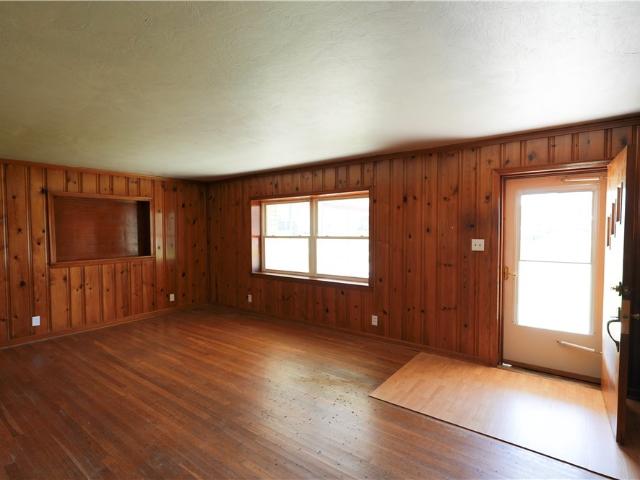 House for sale in New Matamoras, Ohio