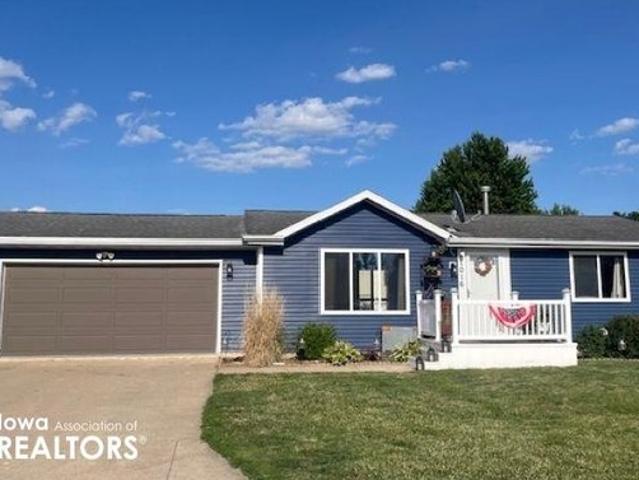 House for sale in Mount Pleasant, Iowa