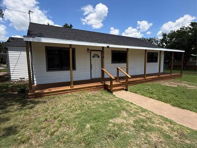 House for sale in Coleman, Texas