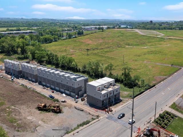 Condo for sale in Nashville