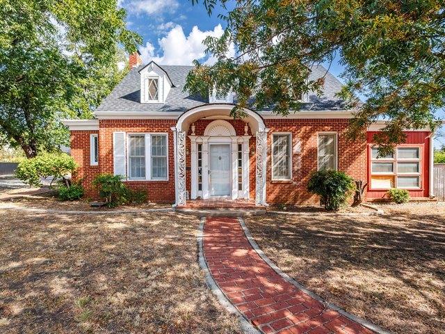 House for sale in Coleman, Coleman County