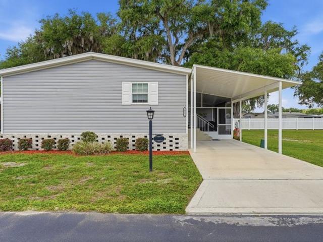 House for sale in Webster, Florida