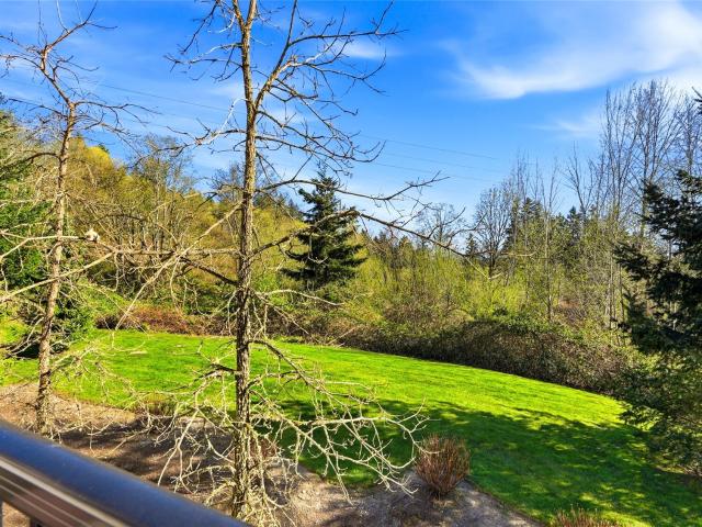 Condo for sale in Education Hill, Redmond