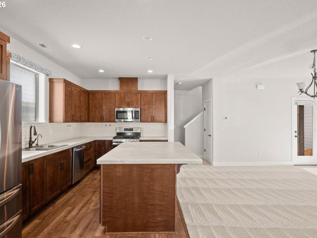 House for sale in Sunset Ridge, North Plains