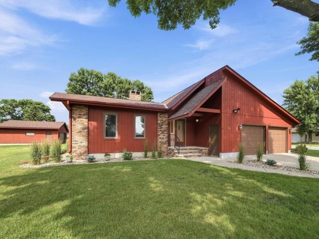 House for sale in Sibley, Minnesota
