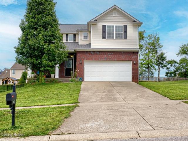 House for sale in La Grange, Kentucky