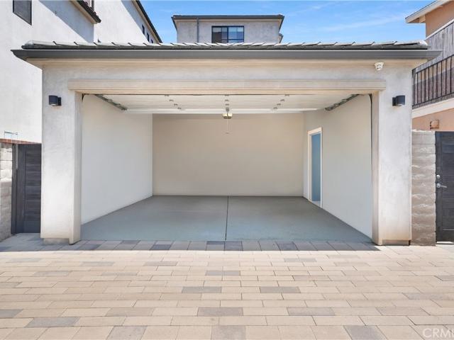 House for sale in Huntington Beach, California