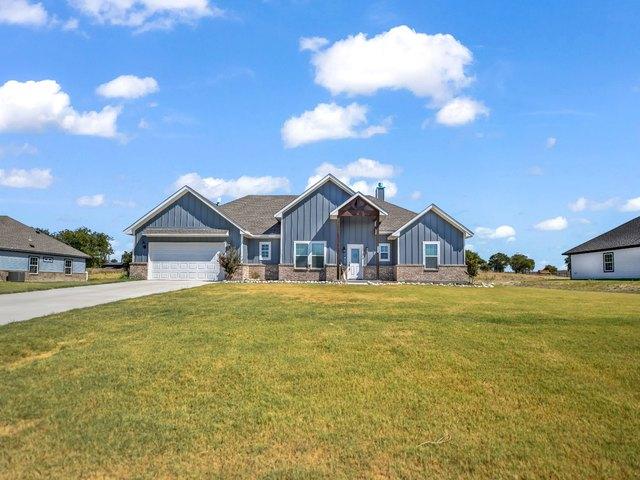 House for sale in Azle, Texas