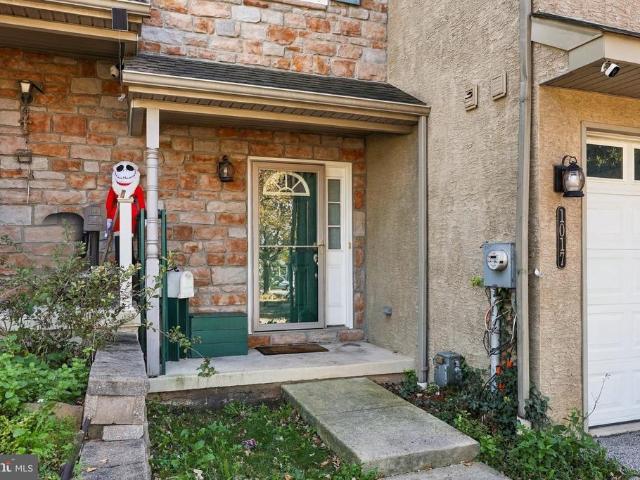 Townhouse for sale in Shainline, Bridgeport