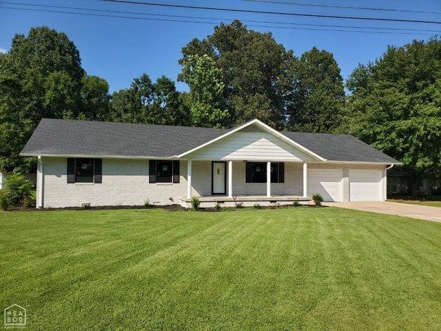 House for sale in Piggott, Clay County