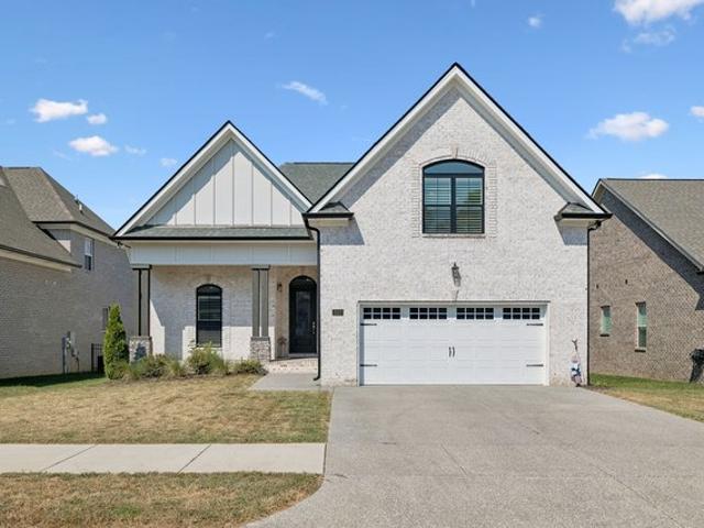 House for sale in Gallatin, Middle Tennessee