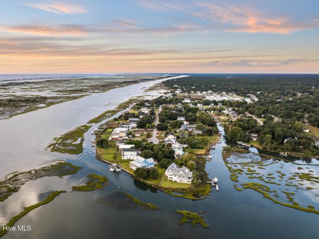 House for sale in Hampstead, Pender County
