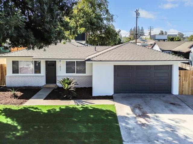 House for sale in Visalia, Tulare County