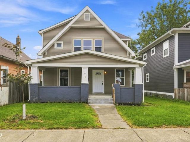 House for sale in Near Eastside, Camby