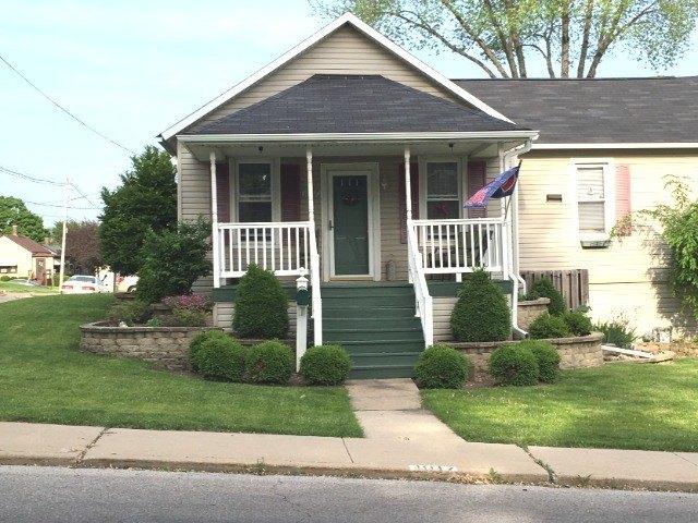 House for sale in Peru, Illinois