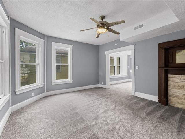 House for sale in Kansas