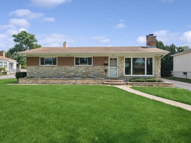 House for sale in Lombard, Illinois