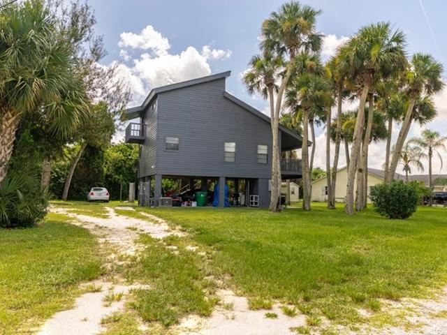 House for sale in Okeechobee, Florida