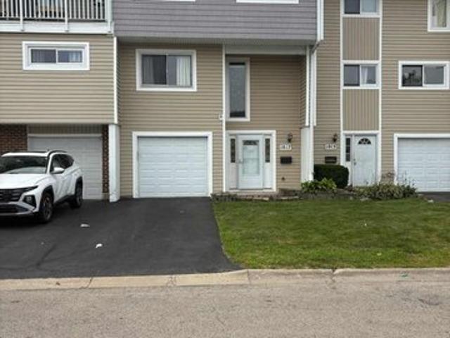 Townhouse for sale in Bartlett, Illinois