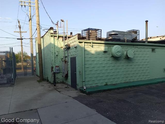 Commercial for sale in Detroit