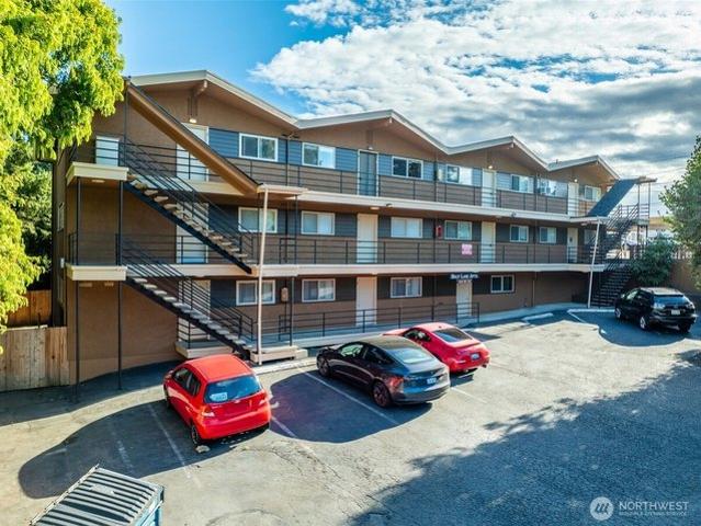 House for sale in Burien, Washington
