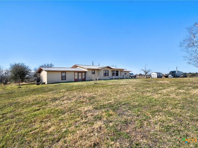 House for sale in Smiley, Texas