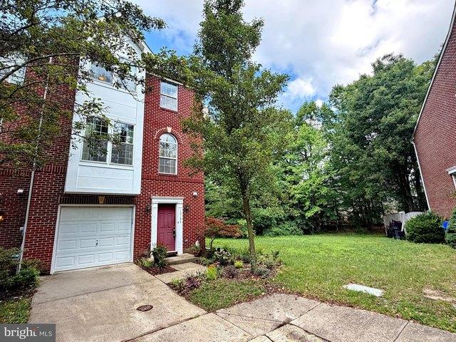 Townhouse for sale in White Plains, Maryland