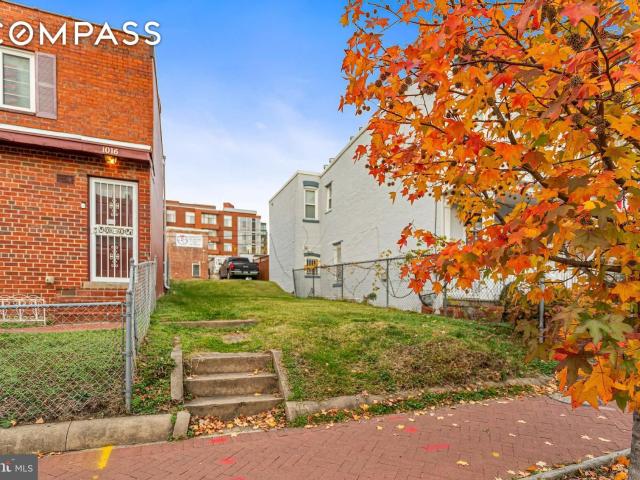 Property for sale in Washington, Washington DC