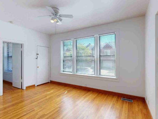 Apartment for rent in Chicago, Cook County