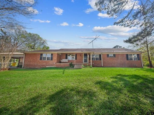 House for sale in Mount Enterprise, Texas