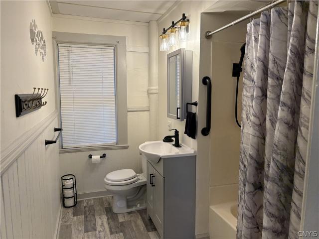 House for sale in Oneida, New York