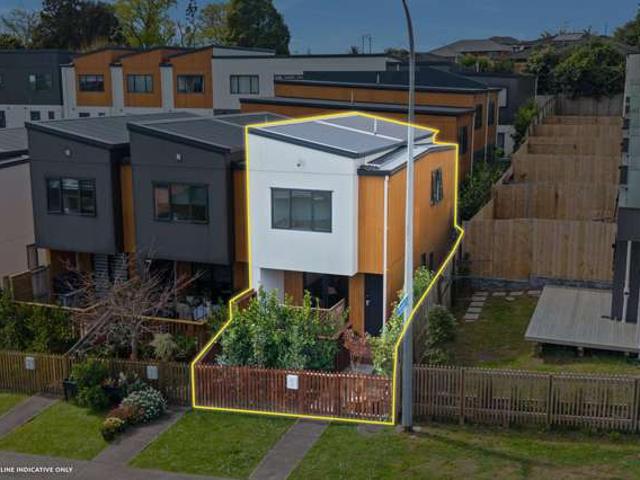 Townhouse for sale in Massey, Henderson-Massey