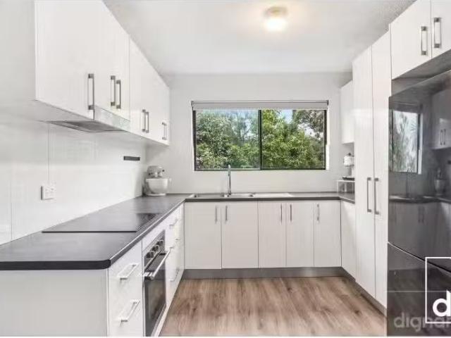Apartment for rent in Wollongong West, New South Wales