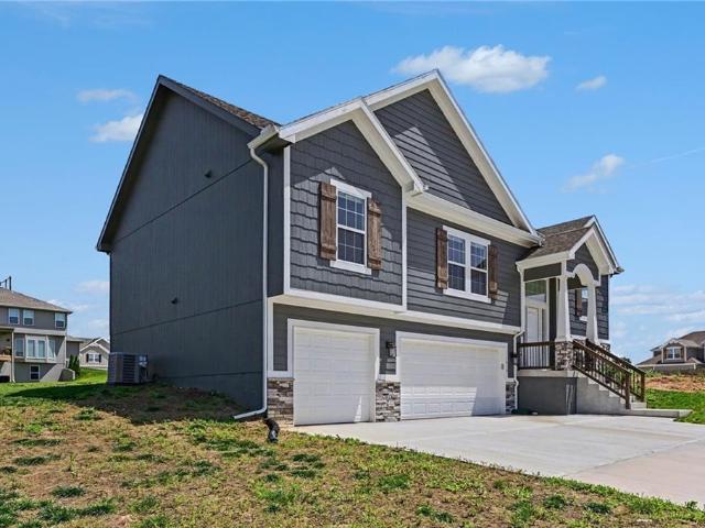 House for sale in Liberty, Missouri