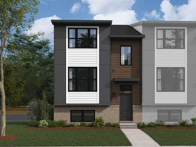 Townhouse for sale in Troy, Michigan