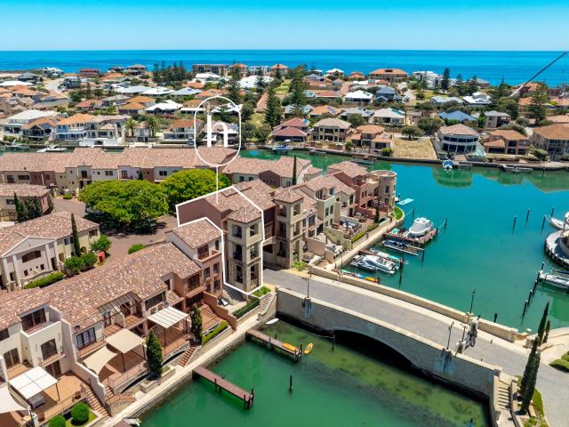 House for sale in Parklands, Western Australia