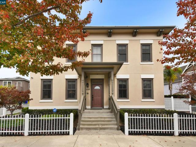 Property for sale in Hercules, California