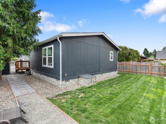 House for sale in Winlock, Washington