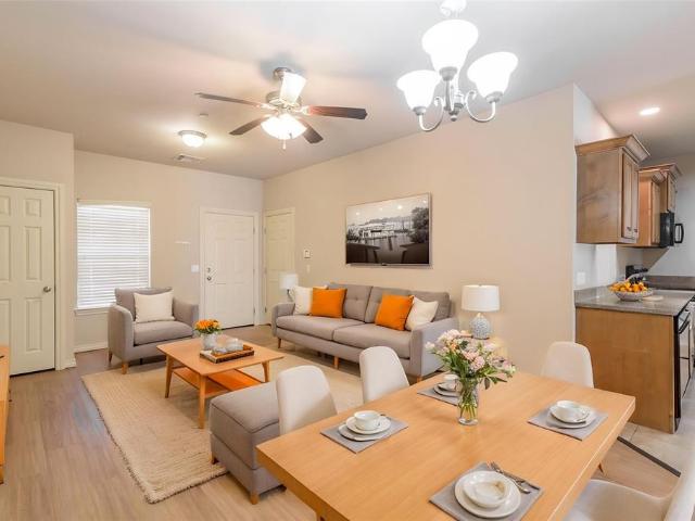 Townhouse for sale in Oklahoma City, Oklahoma