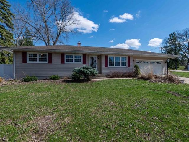 House for sale in Dixon, Illinois