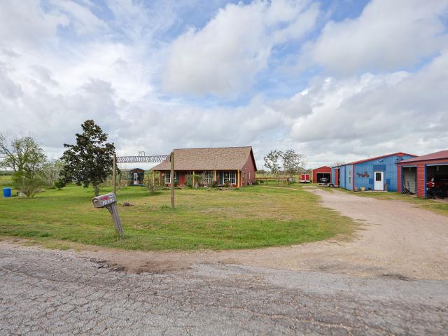 House for sale in Brookshire, Texas