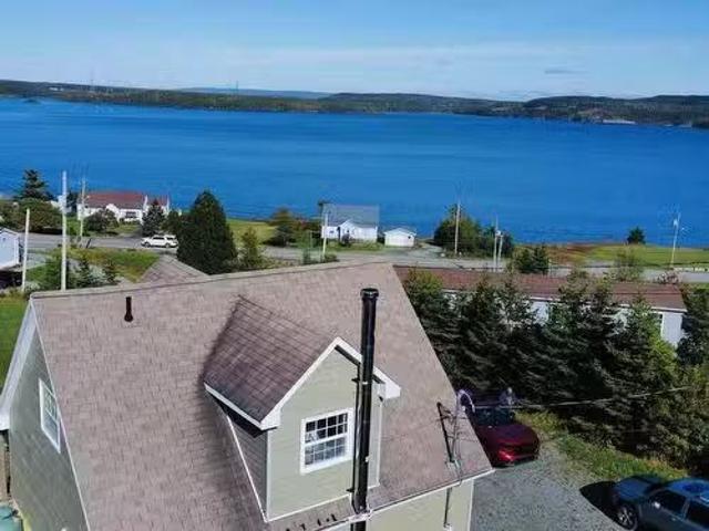 House for sale in St. Peter's, Richmond County