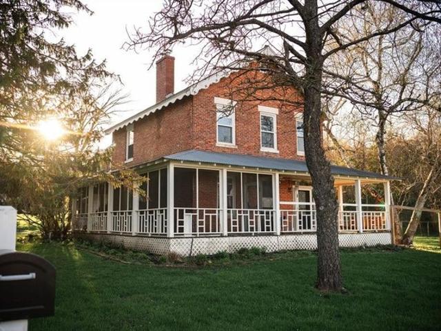 House for sale in Hanover, Illinois