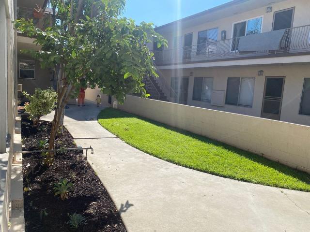 Apartment for rent in Long Beach, California