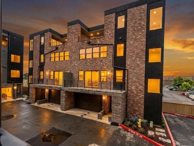 Townhouse for sale in Roseville, California