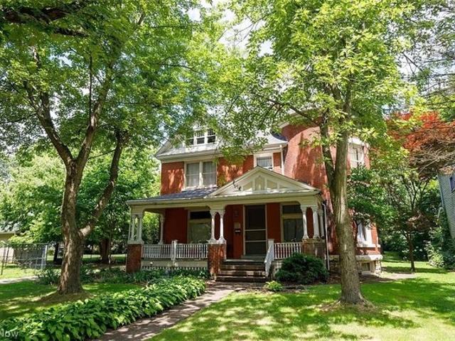 House for sale in Zanesville, Ohio