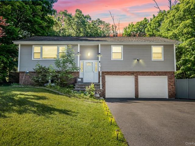 House for sale in Cortlandt Manor, New York