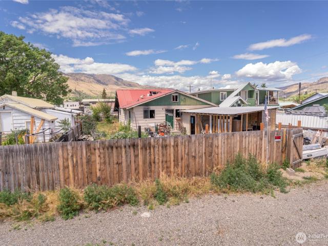 Land for sale in Oroville, Washington