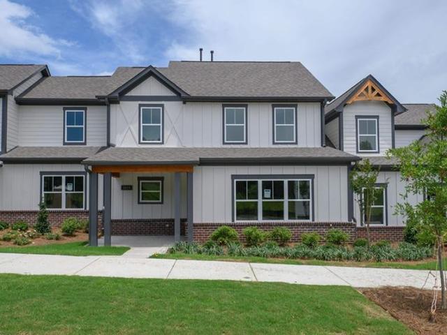 Townhouse for sale in Leeds, Alabama